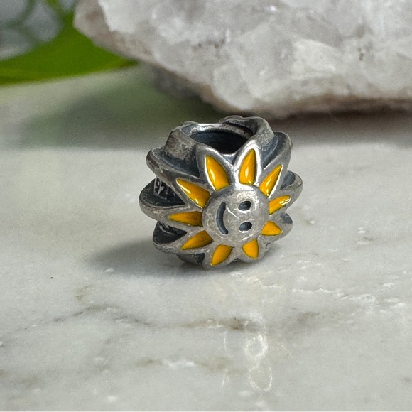 Pandora - Smiling Sun Authentic Retired Charm Bead - Silver and Yellow Enamel - Picture 7 of 8